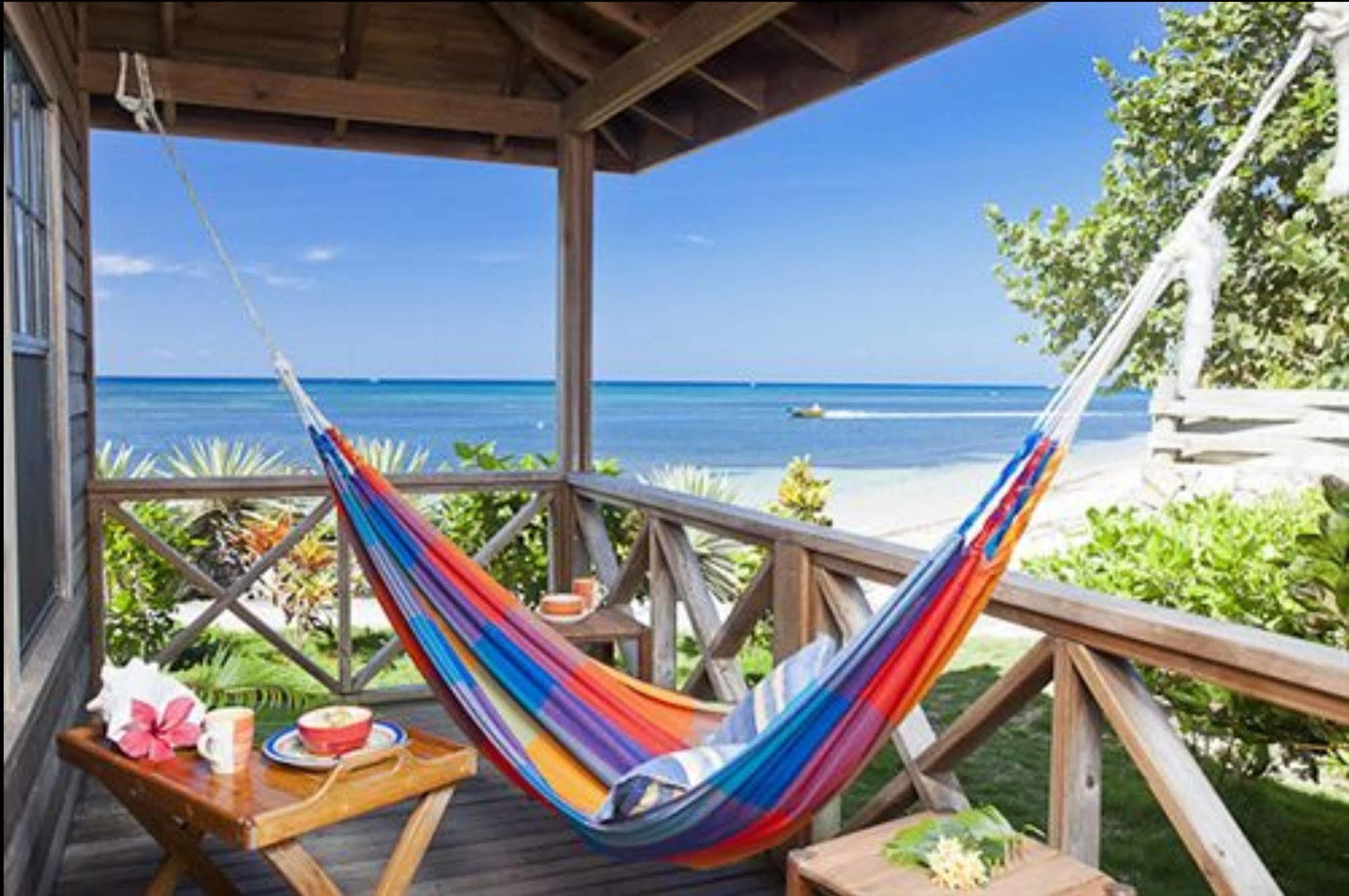Las Rocas Resort And Dive Center West Bay Exterior foto